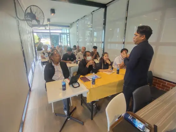บรรยากาศสัมมนาเทรด Forex ของ Gangster Trader Academy จังหวัดนครพนม