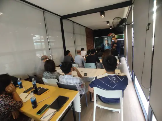บรรยากาศสัมมนาเทรด Forex ของ Gangster Trader Academy จังหวัดนครพนม