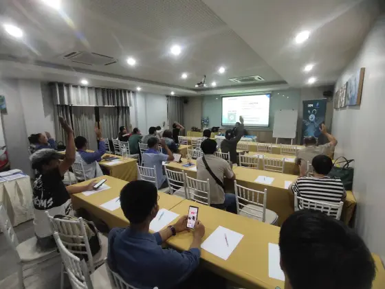 บรรยากาศสัมมนาเทรด Forex ของ Gangster Trader Academy จังหวัดร้อยเอ็ด