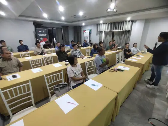 บรรยากาศสัมมนาเทรด Forex ของ Gangster Trader Academy จังหวัดร้อยเอ็ด