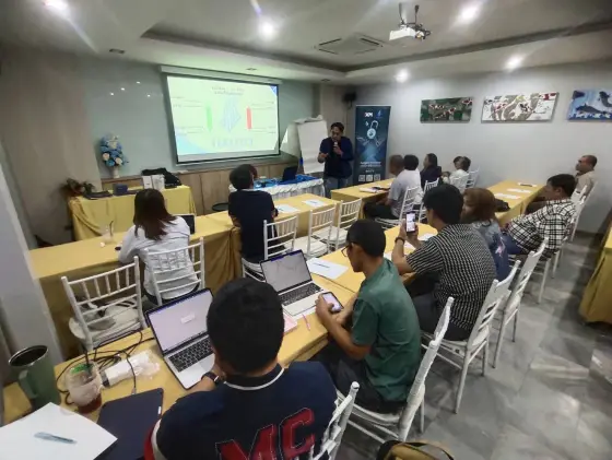 บรรยากาศสัมมนาเทรด Forex ของ Gangster Trader Academy จังหวัดสุรินทร์